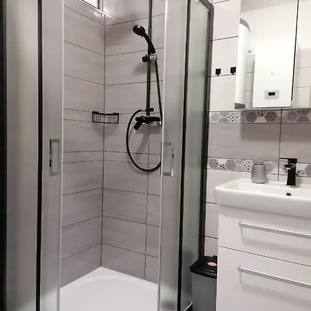 88 Apartment *